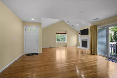 500 Mendon Road #326, Cumberland, RI 02864 - Photo 9