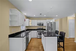 500 Mendon Rd, Cumberland, RI 02864 - Photo 5