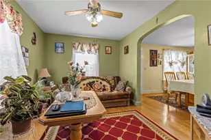43 Virginia Ave, Woonsocket, RI 02895 - Photo 9