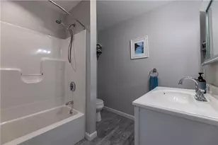 14 Clinton Ave, Jamestown, RI 02835 - Photo 13