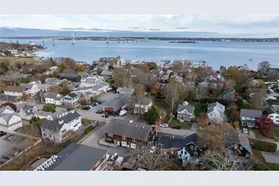 14 Clinton Avenue #3, Jamestown, RI 02835 - Photo 1
