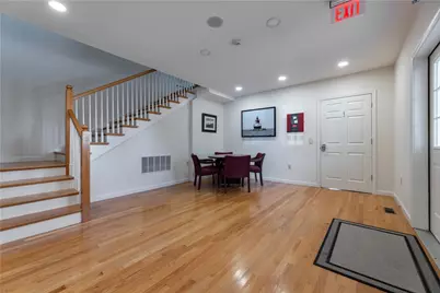 14 Clinton Avenue #3, Jamestown, RI 02835 - Photo 3