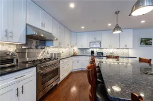 14 Clinton Ave, Jamestown, RI 02835 - Photo 7