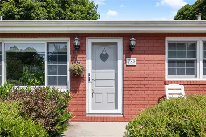 288 Green End Avenue, Middletown, RI 02842 - Photo 3