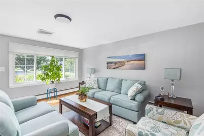 288 Green End Avenue, Middletown, RI 02842 - Photo 5