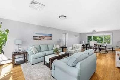 288 Green End Avenue, Middletown, RI 02842 - Photo 9