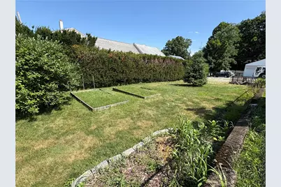 65 Summit Avenue, West Warwick, RI 02893 - Photo 43