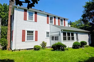 44 Betsey Williams Dr, Cranston, RI 02905 - Photo 29
