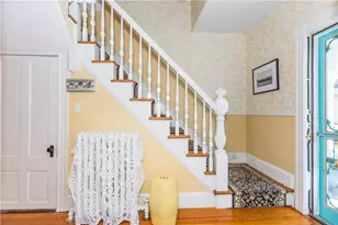 18 Lucas Ave, Newport, RI 02840 - Photo 3
