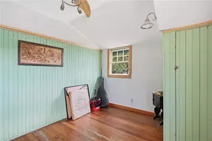 84 Narragansett St, North Kingstown, RI 02852 - Photo 21