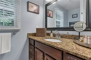 18 Country Hill Ln, Smithfield, RI 02917 - Photo 29