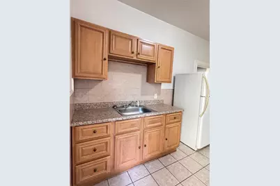 1402 Westminster Street #2R, Providence, RI 02909 - Photo 3