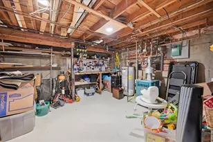 77 Harper Ave, Cranston, RI 02910 - Photo 25