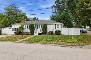 77 Harper Ave, Cranston, RI 02910 - Photo 3