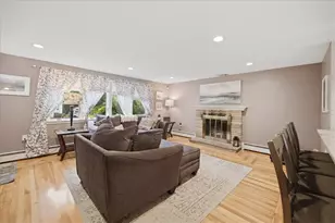 77 Harper Ave, Cranston, RI 02910 - Photo 9