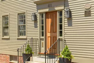 41 Elm St, Newport, RI 02840 - Photo 3