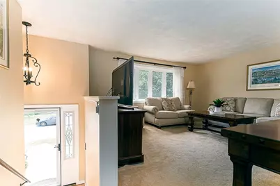 43 Crescendo Drive, Warwick, RI 02889 - Photo 7