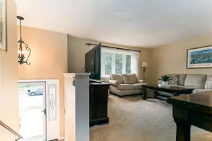 43 Crescendo Dr, Warwick, RI 02889 - Photo 7