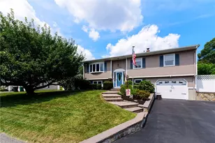 43 Crescendo Dr, Warwick, RI 02889 - Photo 1