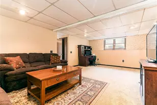 43 Crescendo Dr, Warwick, RI 02889 - Photo 27