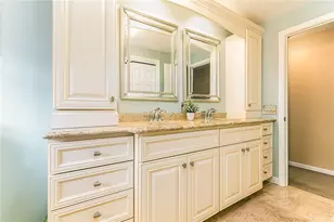 43 Crescendo Dr, Warwick, RI 02889 - Photo 15