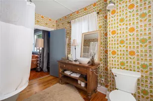 203 Power St, Providence, RI 02906 - Photo 19