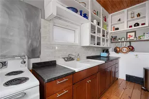 203 Power St, Providence, RI 02906 - Photo 13