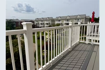 679 Metacom Avenue #68, Bristol, RI 02809 - Photo 15