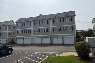 679 Metacom Ave, Bristol, RI 02809 - Photo 19