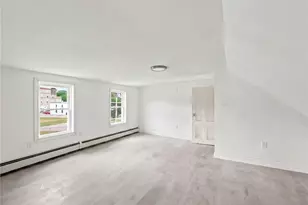 65 New London Ave, Warwick, RI 02886 - Photo 11