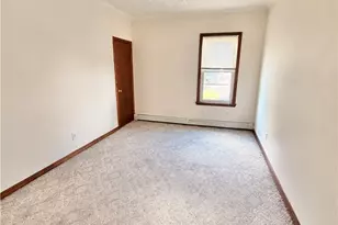 1014 Park Ave, Woonsocket, RI 02895 - Photo 11