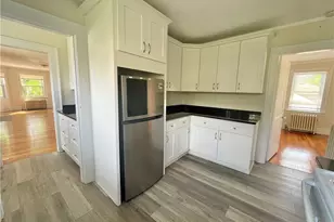 460 Morris Ave, Providence, RI 02906 - Photo 11