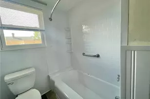 460 Morris Ave, Providence, RI 02906 - Photo 13