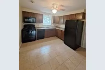 60 Bethel Street #B3, Cranston, RI 02920 - Photo 17