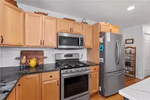 500 Mendon Rd, Cumberland, RI 02864 - Photo 5
