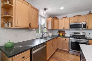 500 Mendon Rd, Cumberland, RI 02864 - Photo 3