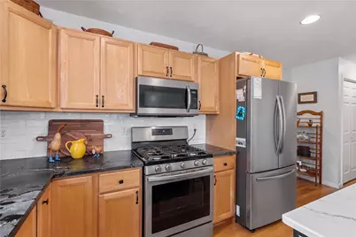 500 Mendon Road #213, Cumberland, RI 02864 - Photo 5