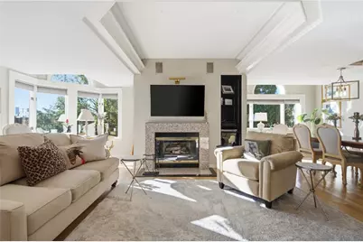 400 Meshanticut Valley Parkway #16, Cranston, RI 02920 - Photo 25