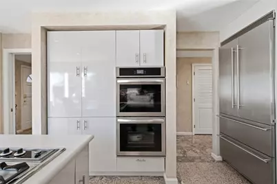 400 Meshanticut Valley Parkway #16, Cranston, RI 02920 - Photo 11