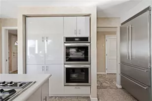 400 Meshanticut Valley Pkwy, Cranston, RI 02920 - Photo 11
