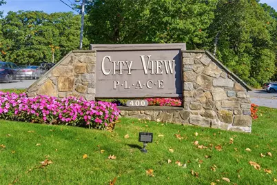400 Meshanticut Valley Parkway #16, Cranston, RI 02920 - Photo 1