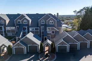 400 Meshanticut Valley Pkwy, Cranston, RI 02920 - Photo 3