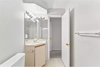 3399 Post Road #13, Warwick, RI 02886 - Photo 27