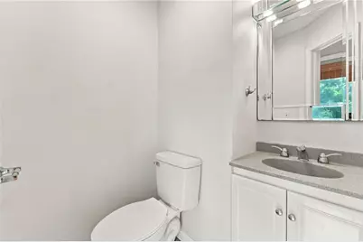 3399 Post Road #13, Warwick, RI 02886 - Photo 15