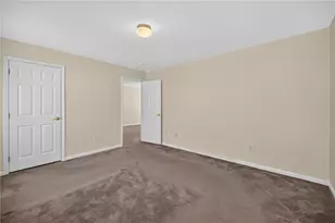 25 Lark Ln, Tiverton, RI 02878 - Photo 29