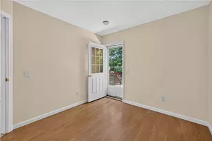 25 Lark Ln, Tiverton, RI 02878 - Photo 23