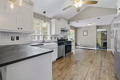 50 Countryside Drive, Cranston, RI 02921 - Photo 9
