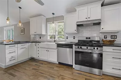 50 Countryside Drive, Cranston, RI 02921 - Photo 7