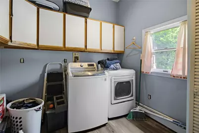50 Countryside Drive, Cranston, RI 02921 - Photo 33