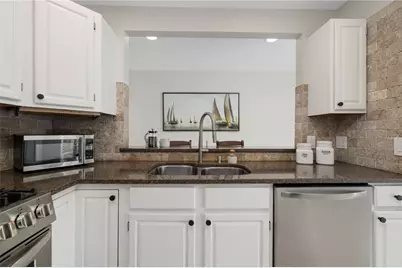 47 King Street #3, East Greenwich, RI 02818 - Photo 11